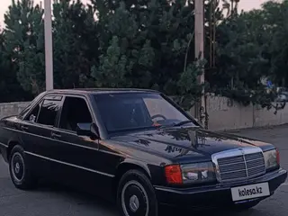 Mercedes-Benz 190