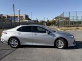 Toyota Camry 2018 года за 10 700 000 тг. в Шымкент – фото 4