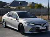Toyota Camry 2018 года за 10 700 000 тг. в Шымкент – фото 3