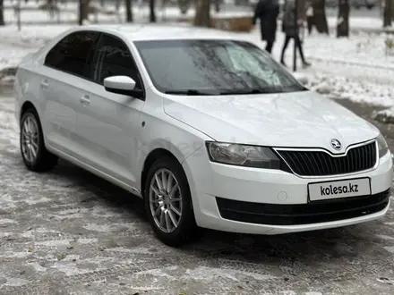 Skoda Rapid 2014 года за 2 800 000 тг. в Атырау – фото 3