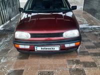 Volkswagen Golf 1993 годаүшін1 550 000 тг. в Алматы