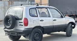Chevrolet Niva 2006 года за 950 000 тг. в Атырау – фото 5