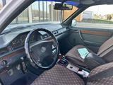 Mercedes-Benz E 230 1992 года за 1 400 000 тг. в Туркестан – фото 2