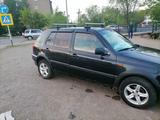 Volkswagen Golf 1996 годаүшін1 250 000 тг. в Астана