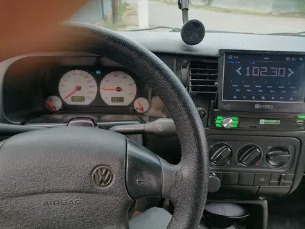 Volkswagen Golf 1996 года за 1 250 000 тг. в Астана – фото 5