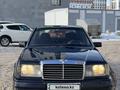 Mercedes-Benz E 200 1993 годаfor1 650 000 тг. в Астана