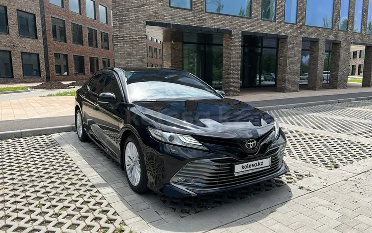 Toyota Camry 2019 годаүшін14 500 000 тг. в Алматы