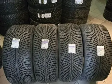 Michelin Pilot Alpin 5 SUV 325/40 R22 и 285/45 R22 114V за 550 000 тг. в Астана