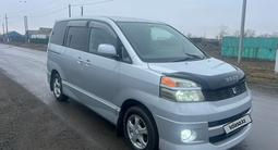 Toyota Voxy 2005 годаүшін4 000 000 тг. в Астана