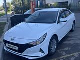 Hyundai Elantra 2022 года за 8 500 000 тг. в Алматы