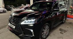 Lexus LX 570 2018 годаүшін44 500 000 тг. в Алматы