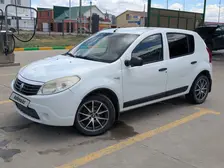 Renault Sandero, 2012