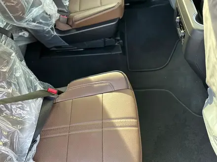 Chevrolet Tahoe 2025 года за 48 500 000 тг. в Алматы – фото 15