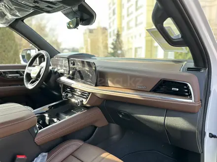 Chevrolet Tahoe 2025 года за 48 500 000 тг. в Алматы – фото 17