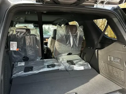 Chevrolet Tahoe 2025 года за 48 500 000 тг. в Алматы – фото 22