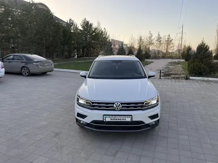 Volkswagen Tiguan 2018 года за 12 000 000 тг. в Костанай – фото 2