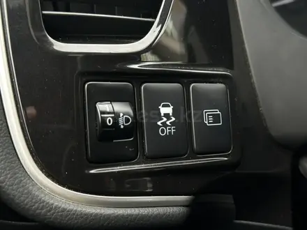 Mitsubishi Outlander 2022 года за 12 800 000 тг. в Актобе – фото 16
