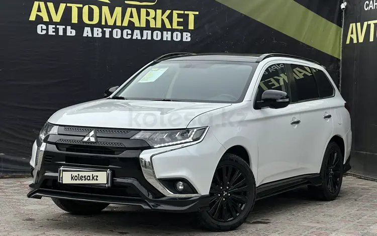 Mitsubishi Outlander 2022 года за 12 800 000 тг. в Актобе