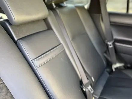 Toyota Land Cruiser Prado 2018 года за 25 000 000 тг. в Алматы – фото 10