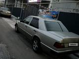 Mercedes-Benz E 230 1992 года за 1 350 000 тг. в Алматы