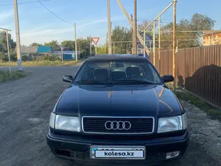 Audi 100
