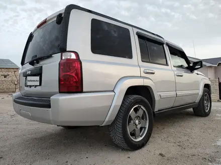 Jeep Commander 2008 года за 7 000 000 тг. в Актау – фото 16