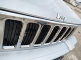 Jeep Commander 2008 года за 7 000 000 тг. в Актау