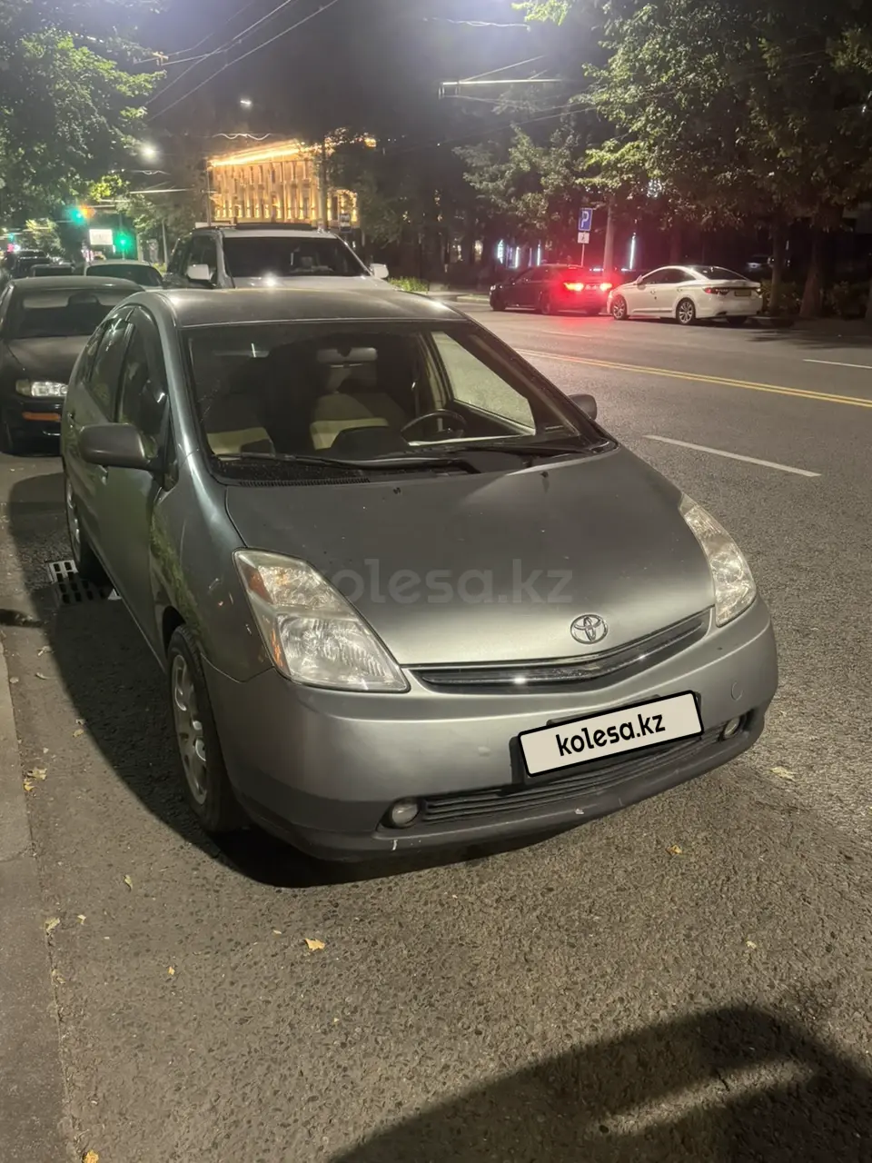 Toyota Prius, 2004