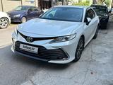 Toyota Camry 2023 годаүшін18 600 000 тг. в Шымкент – фото 3