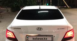 Hyundai Accent 2014 года за 5 350 000 тг. в Шымкент – фото 2