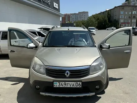 Renault Sandero Stepway 2014 года за 3 500 000 тг. в Атырау – фото 4