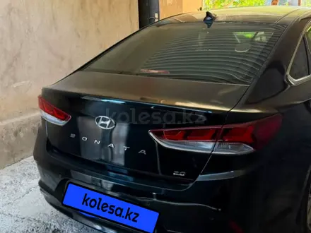 Hyundai Sonata 2017 года за 8 500 000 тг. в Шымкент – фото 2