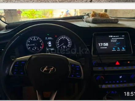 Hyundai Sonata 2017 года за 8 500 000 тг. в Шымкент – фото 6