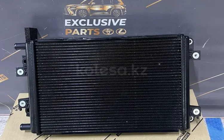 Правый радиатор интеркулера Lexus LX600 за 160 000 тг. в Алматы