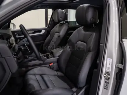 Porsche Cayenne 2025 года за 67 000 000 тг. в Алматы – фото 5