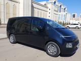 Hyundai Staria 2022 года за 20 200 000 тг. в Астана – фото 3