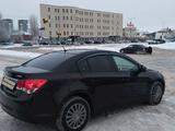 Chevrolet Cruze 2014 года за 4 500 000 тг. в Астана – фото 2