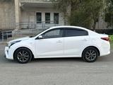 Kia Rio 2021 года за 8 000 000 тг. в Кызылорда – фото 4
