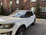 Ford Explorer 2016 годаүшін11 900 000 тг. в Петропавловск – фото 4