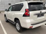 Toyota Land Cruiser Prado 2023 годаfor31 000 000 тг. в Алматы – фото 3