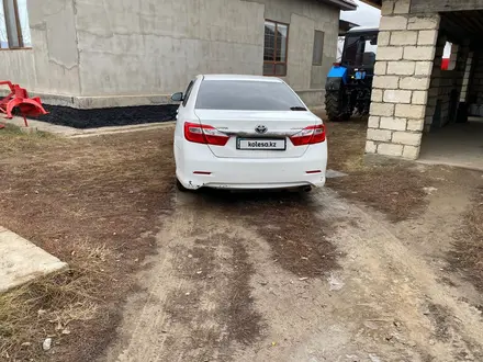 Toyota Camry 2012 года за 7 400 000 тг. в Уральск – фото 4