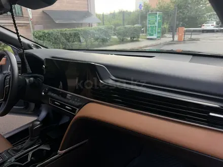 Toyota Camry 2025 года за 22 500 000 тг. в Астана – фото 12