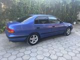 Toyota Carina E 1997 годаүшін2 500 000 тг. в Алматы