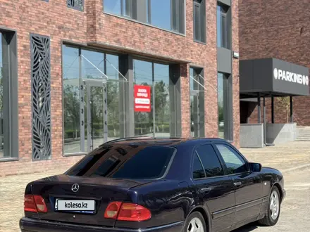Mercedes-Benz E 280 1996 года за 2 800 000 тг. в Шымкент – фото 3