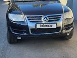 Volkswagen Touareg 2008 года за 6 900 000 тг. в Алматы