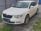 Skoda Superb 2013 года за 3 500 000 тг. в Астана – фото 2