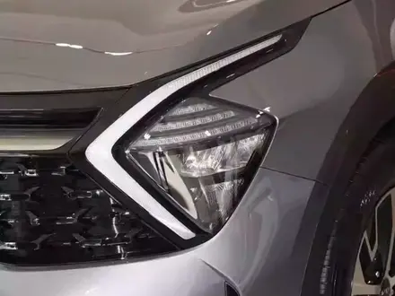 Стекло фары на Sportage за 60 000 тг. в Шымкент
