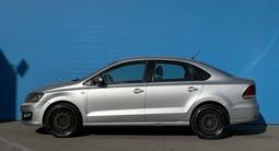 Volkswagen Polo 2015 года за 4 610 000 тг. в Алматы – фото 5