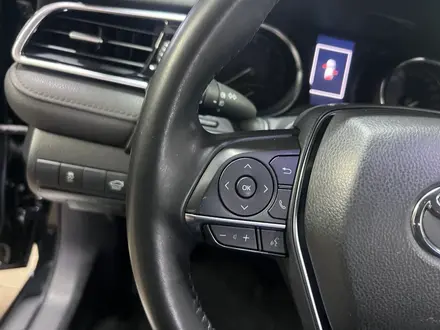 Toyota Camry 2019 года за 11 300 000 тг. в Астана – фото 22
