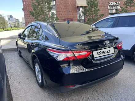 Toyota Camry 2019 года за 11 300 000 тг. в Астана – фото 7